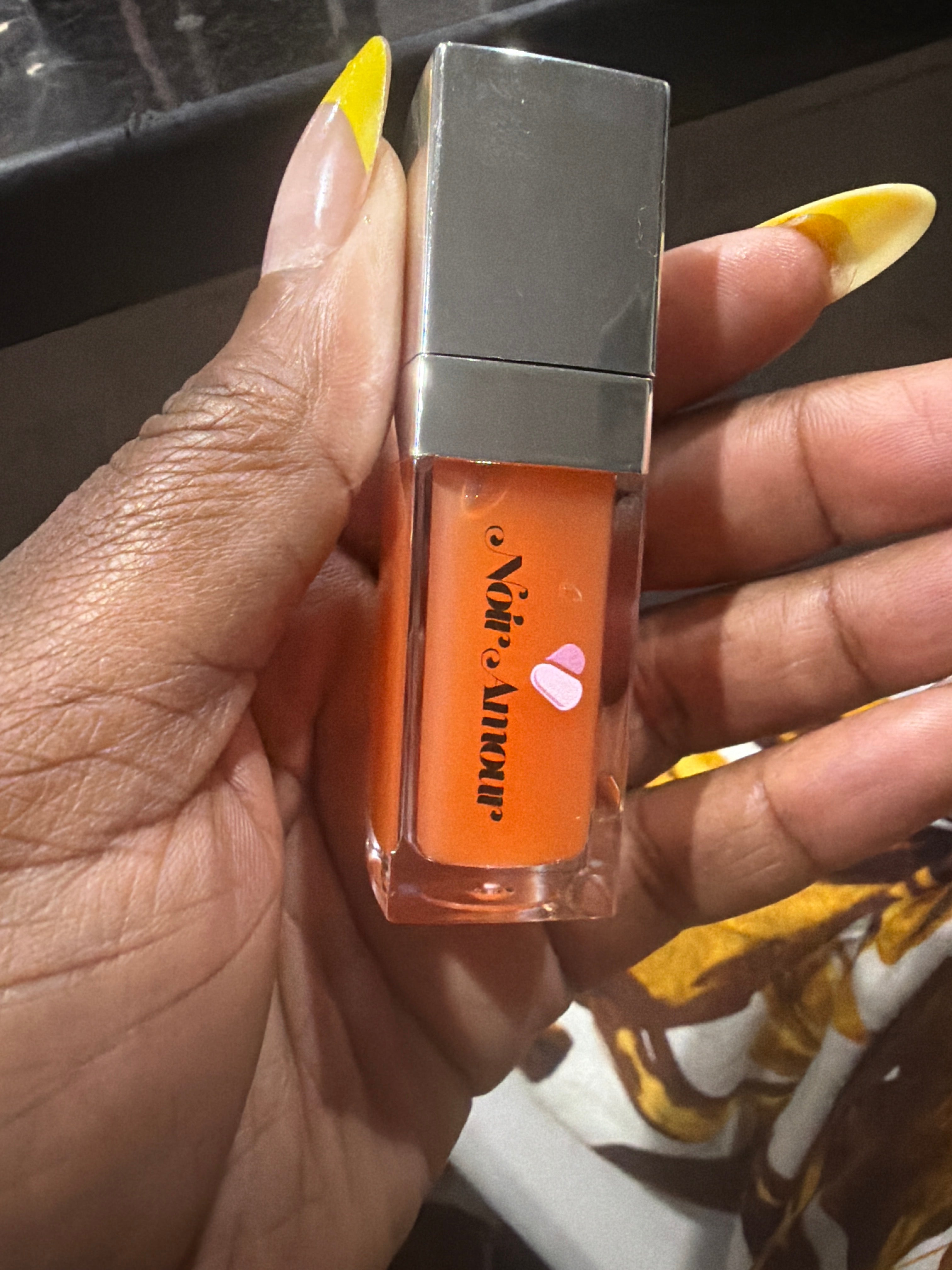 Noir Amour Lip Oil