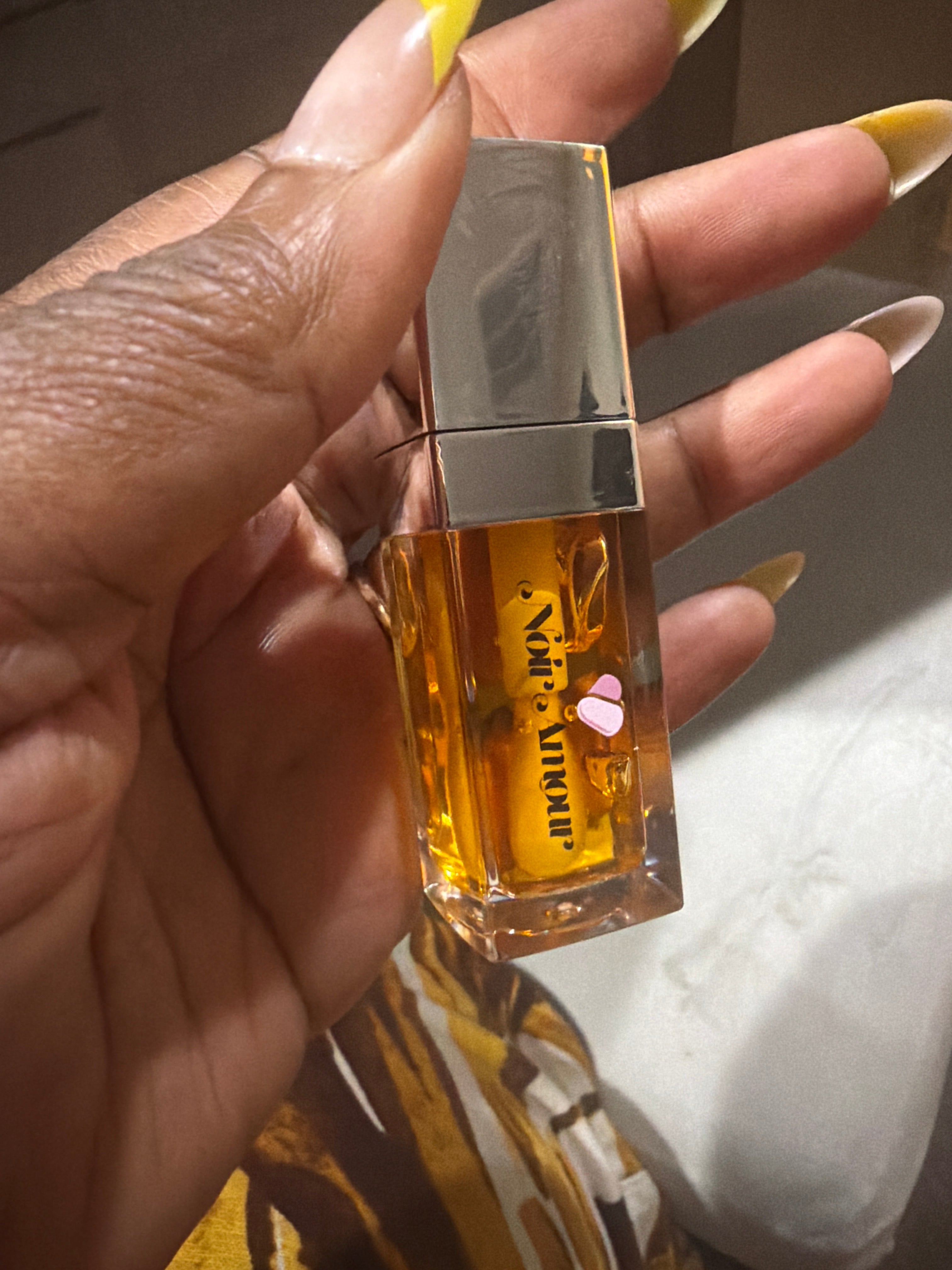 Noir Amour Lip Oil